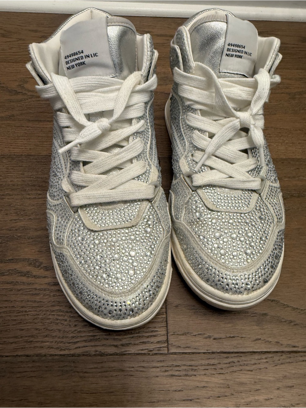 ✨ Steve Madden Rhinestone “Kicks” Sneakers ✨ Women’s Size 9.5